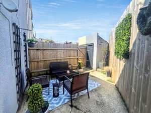 Photo 6- click for photo gallery